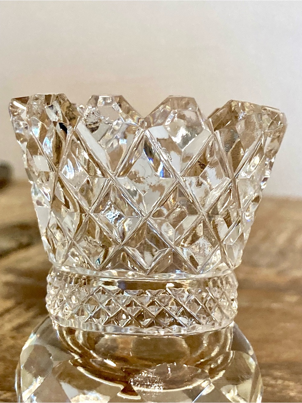 Vintage Glass Toothpick Holder Diamond Pattern - Picture 9 of 10